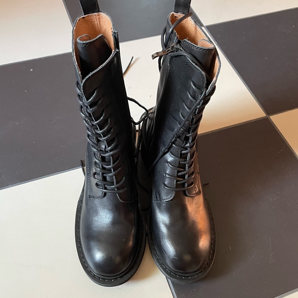 Alias Mae Leather Boots